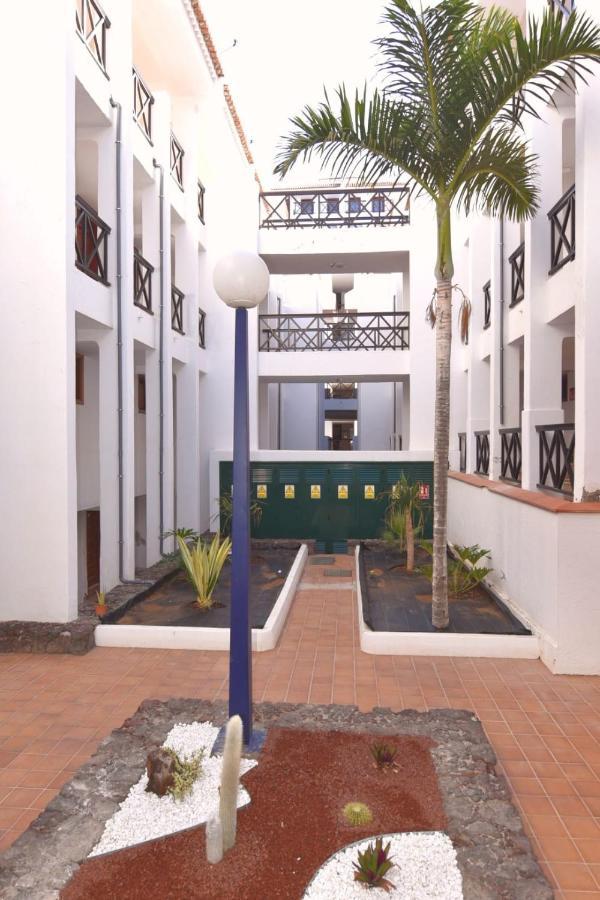 Casa Nicole Apartment Arona  Exterior photo